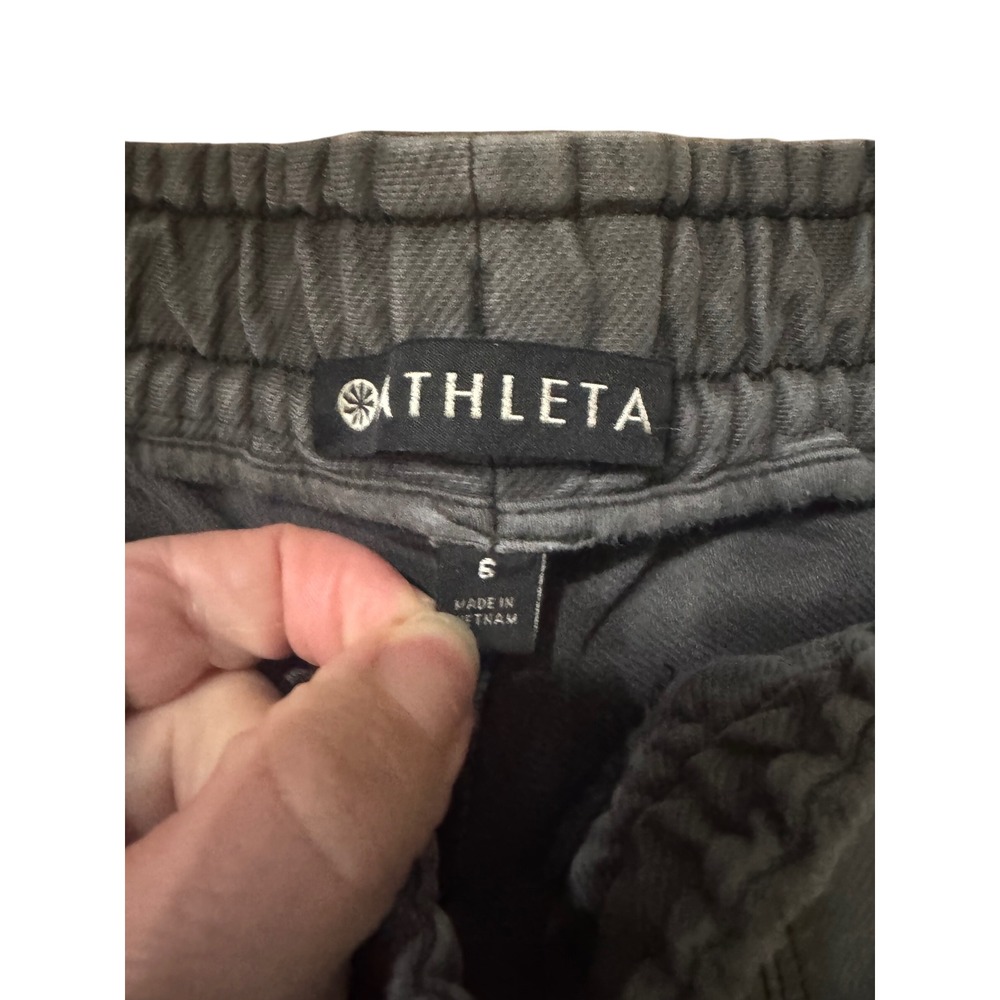 Athleta Gray Joggers‎ Size 6 Zipper Pockets Athleisure Casual Pants - Picture 3 of 3